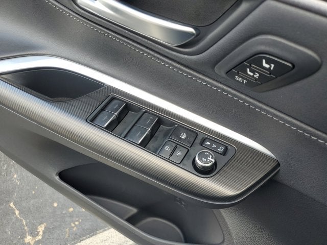 2023 Toyota Venza XLE