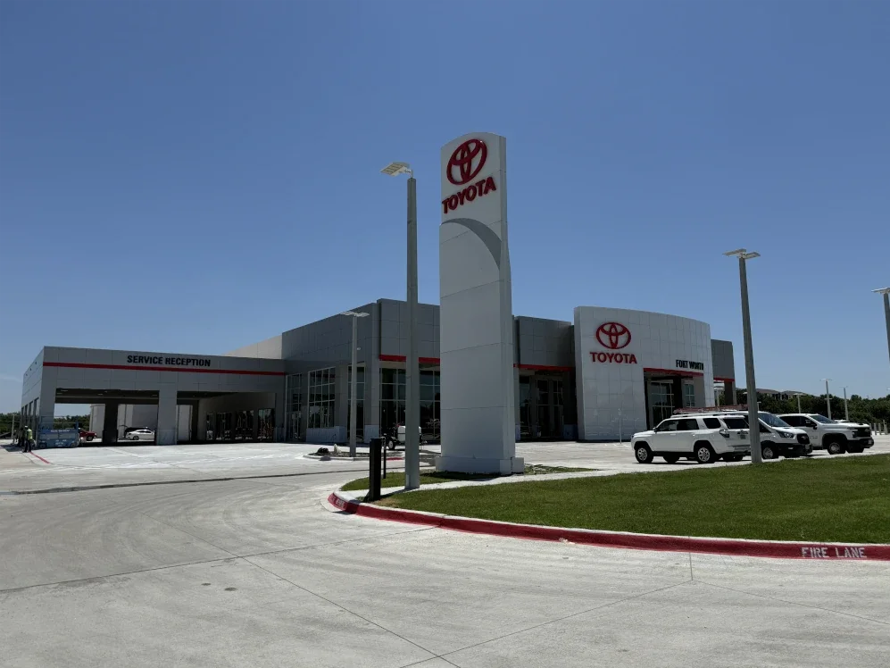 Rendering of the tilt-wall construction of the new Toyota of Fort Worth facility